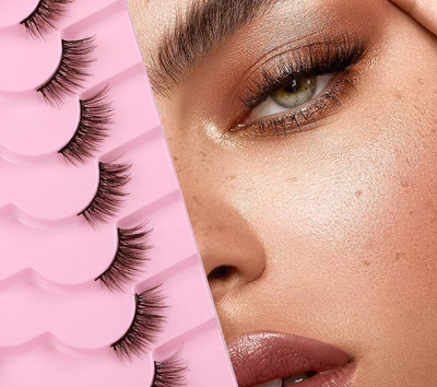 Sparkling Eyelash gallery image